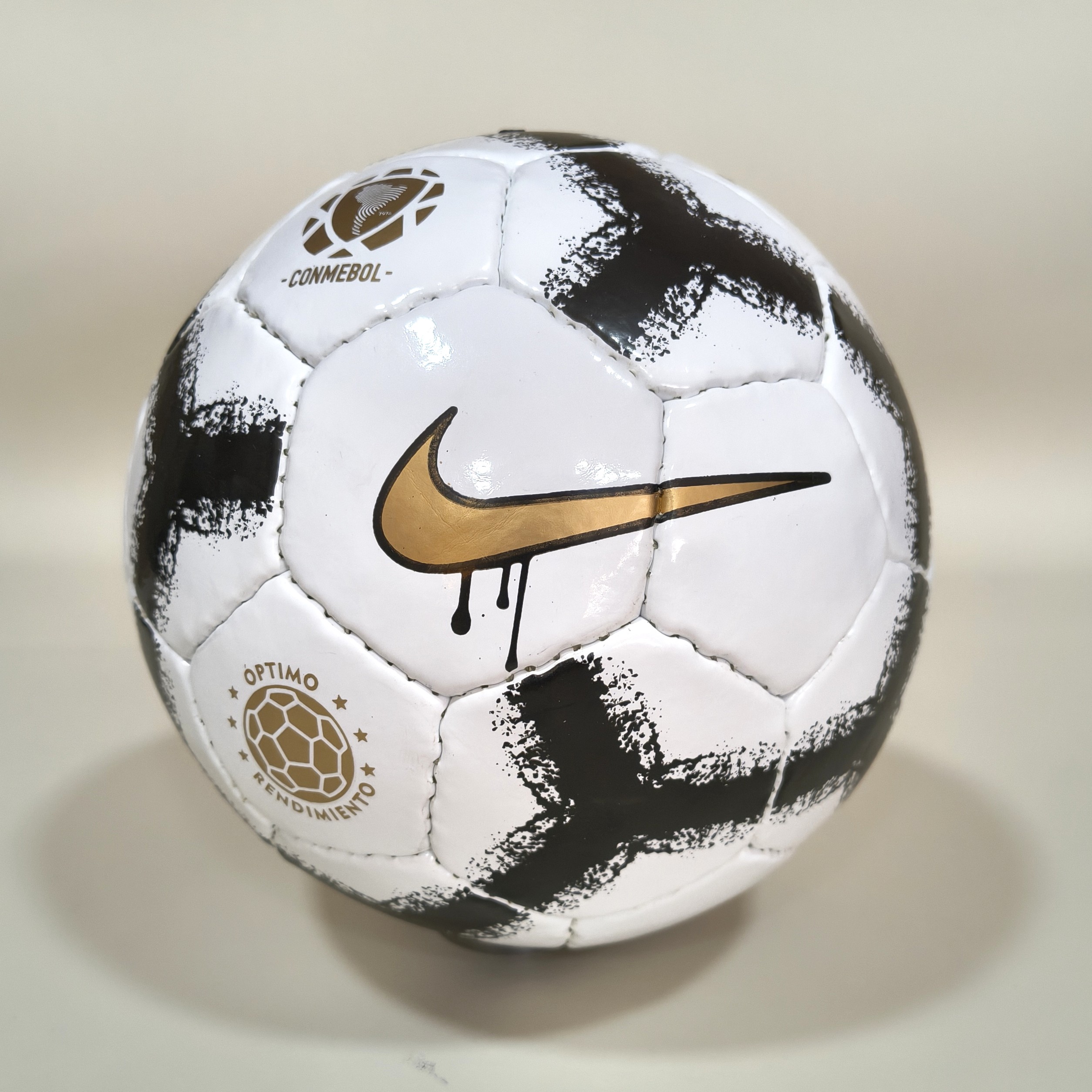 PELOTA DE FUTBOL N° 5 SIMIL NIKE RABISCO - Imagen 3